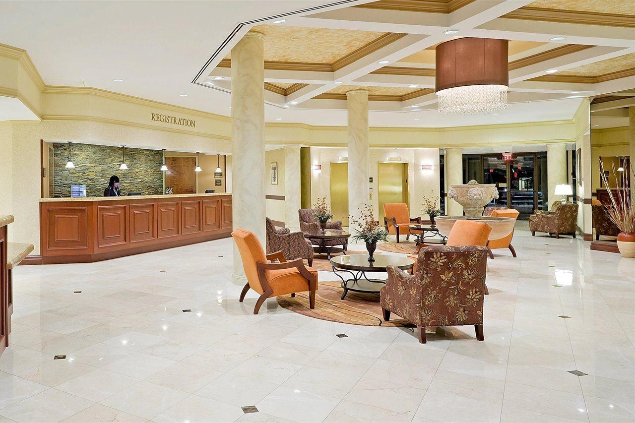 Crowne Plaza Edison By Ihg Hotel Exterior foto