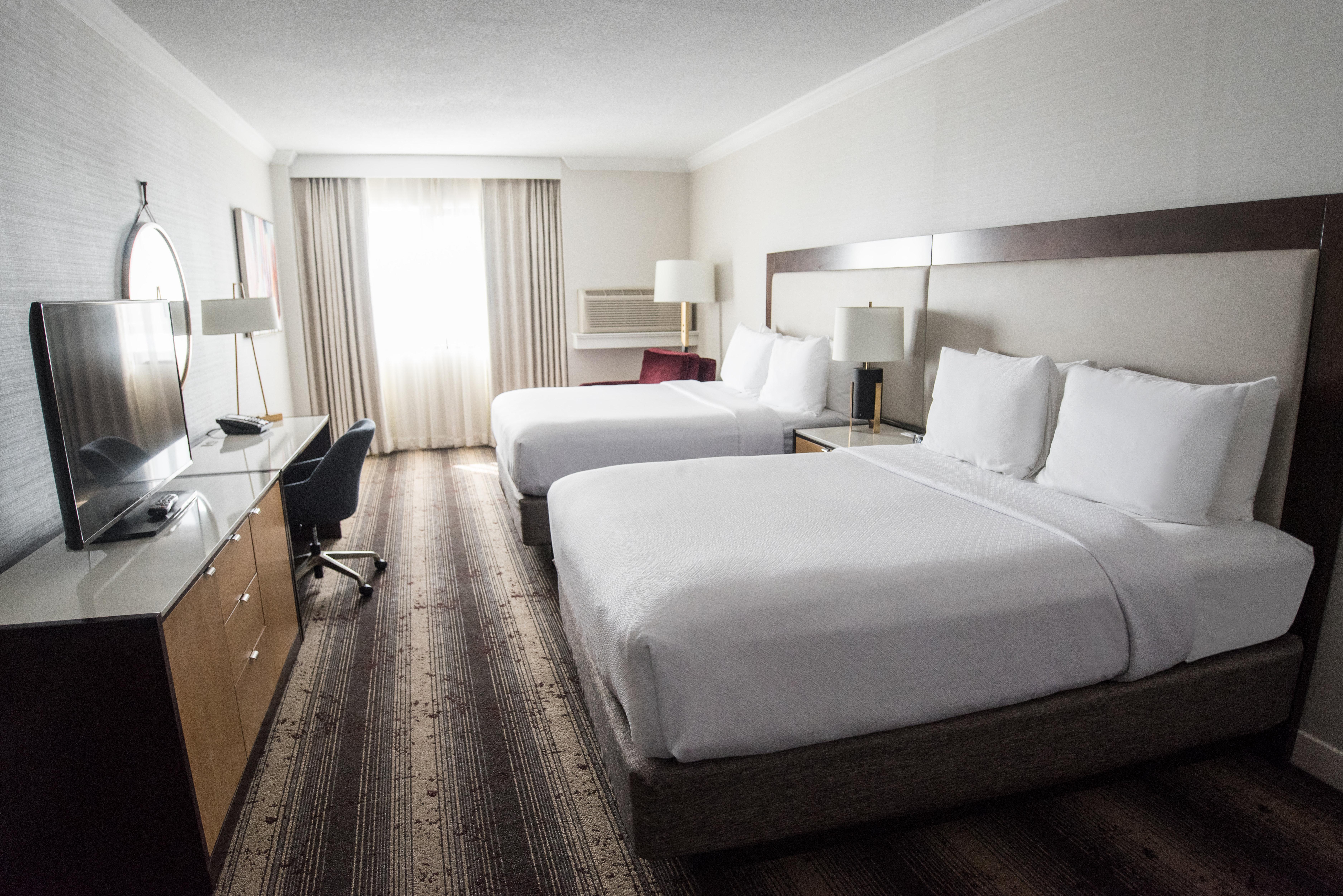 Crowne Plaza Edison By Ihg Hotel Exterior foto